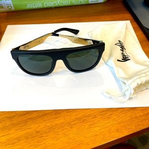 Stussy sunglasses - GIL is style